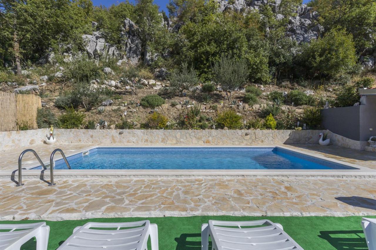 Holiday Home Dijamant Kučiće 外观 照片
