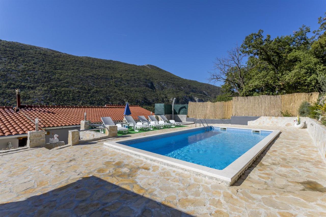 Holiday Home Dijamant Kučiće 外观 照片